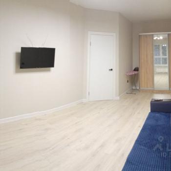 Сдается 1-комнатная квартира, 38 м²