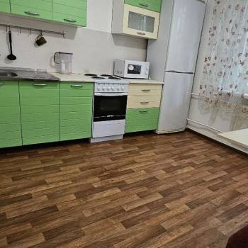 Сдается 1-комнатная квартира, 39 м²