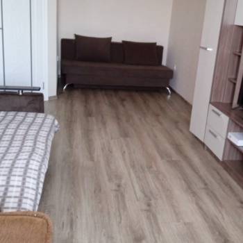 Сдается 1-комнатная квартира, 42 м²