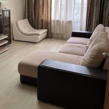 Сдается 1-комнатная квартира, 44 м²