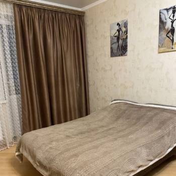 Сдается 1-комнатная квартира, 39 м²