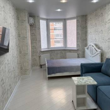 Сдается 1-комнатная квартира, 43 м²
