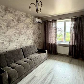Сдается 1-комнатная квартира, 35 м²