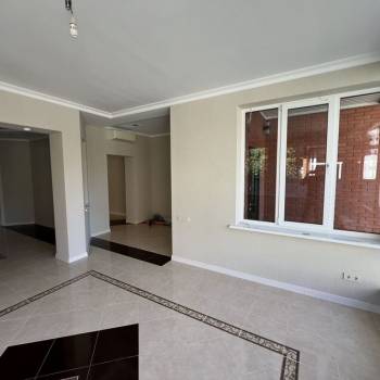Продается Дом, 200 м²