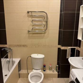 Сдается 1-комнатная квартира, 38 м²