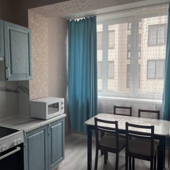 Сдается 1-комнатная квартира, 39 м²