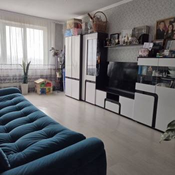 Продается 3-х комнатная квартира, 90,6 м²