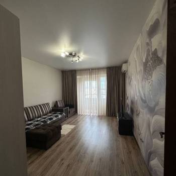Продается 2-х комнатная квартира, 81,4 м²