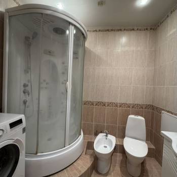 Продается 1-комнатная квартира, 50,8 м²