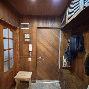 Продается Многокомнатная квартира, 72 м²