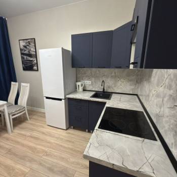 Сдается 1-комнатная квартира, 40 м²