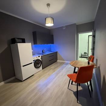 Продается 1-комнатная квартира, 37,4 м²