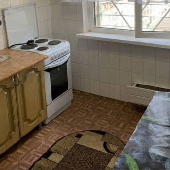 Продается 1-комнатная квартира, 37 м²