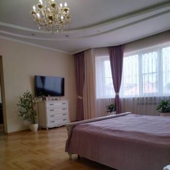 Продается Дом, 573 м²