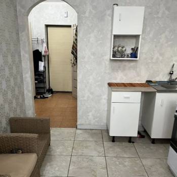 Продается 1-комнатная квартира, 33 м²