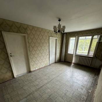 Продается Многокомнатная квартира, 61 м²