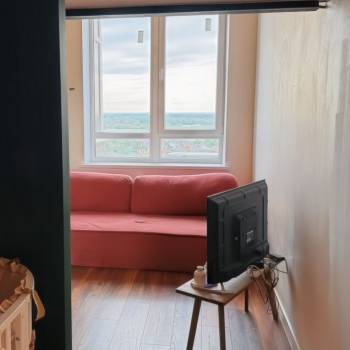 Продается 1-комнатная квартира, 43 м²