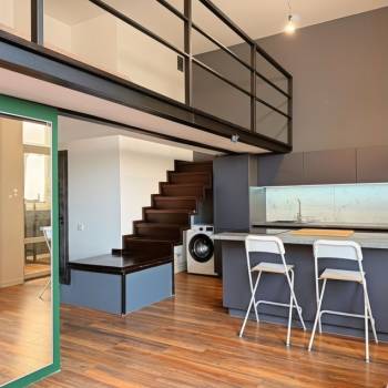 Продается 1-комнатная квартира, 43 м²