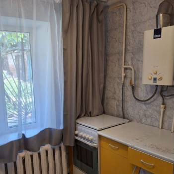 Сдается 1-комнатная квартира, 32 м²