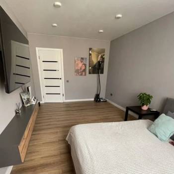 Продается 1-комнатная квартира, 36 м²