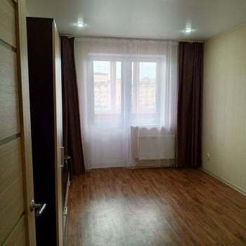 Продается 1-комнатная квартира, 32 м²
