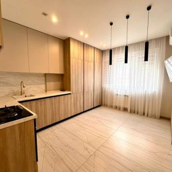 Продается 2-х комнатная квартира, 70,6 м²