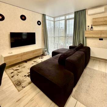 Сдается 2-х комнатная квартира, 70 м²