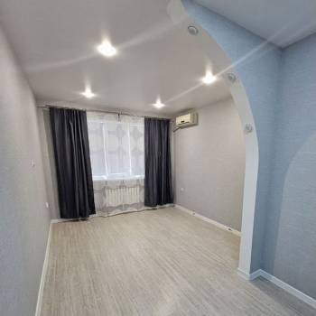Продается 1-комнатная квартира, 37,6 м²