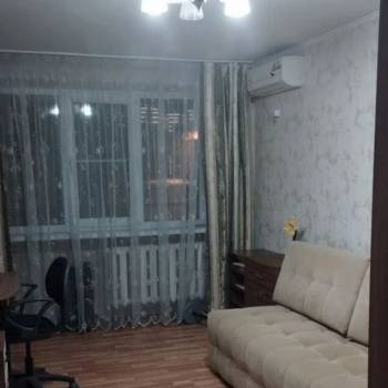 Сдается 2-х комнатная квартира, 42 м²