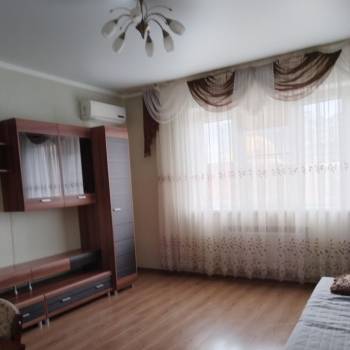 Сдается 1-комнатная квартира, 45,2 м²