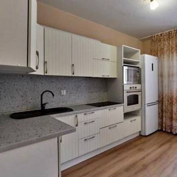 Продается 1-комнатная квартира, 38 м²