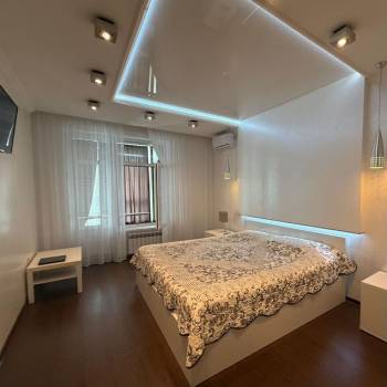 Продается 2-х комнатная квартира, 84 м²