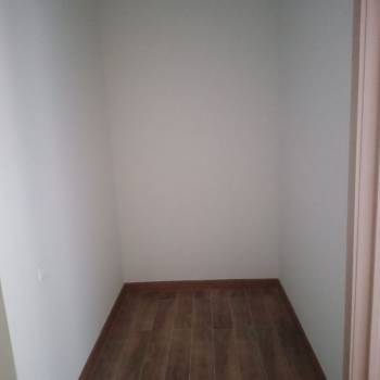 Продается 1-комнатная квартира, 46 м²