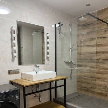 Сдается 2-х комнатная квартира, 70 м²