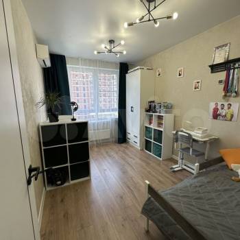 Сдается Многокомнатная квартира, 70 м²