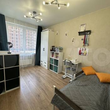 Сдается Многокомнатная квартира, 70 м²