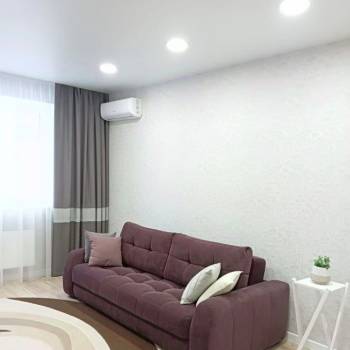 Продается 1-комнатная квартира, 45 м²