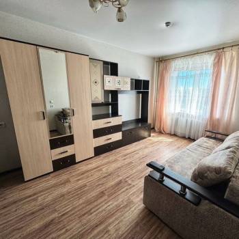 Сдается 1-комнатная квартира, 36 м²