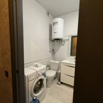 Продается 1-комнатная квартира, 45 м²