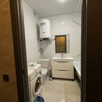 Продается 1-комнатная квартира, 45 м²
