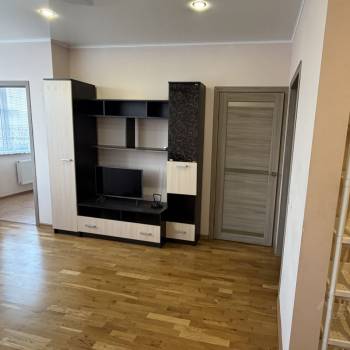 Сдается 1-комнатная квартира, 49 м²