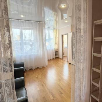 Сдается 1-комнатная квартира, 49 м²