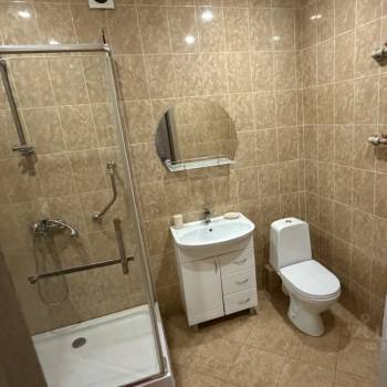 Сдается 1-комнатная квартира, 49 м²