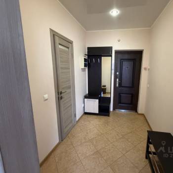 Сдается 1-комнатная квартира, 49 м²