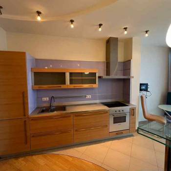 Сдается 1-комнатная квартира, 47 м²