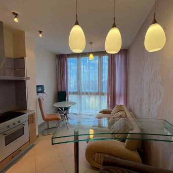 Сдается 1-комнатная квартира, 47 м²