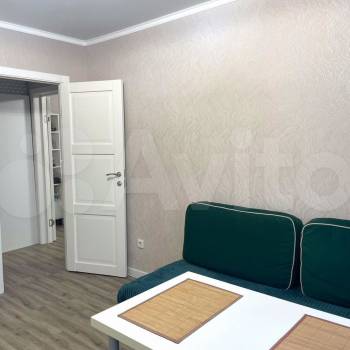 Продается 1-комнатная квартира, 36 м²