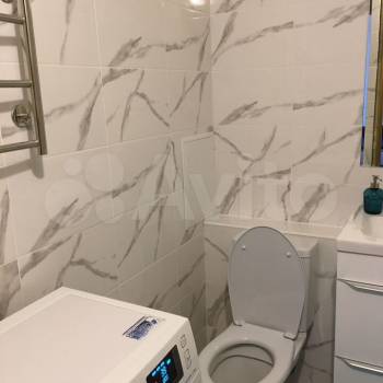 Продается 1-комнатная квартира, 36 м²