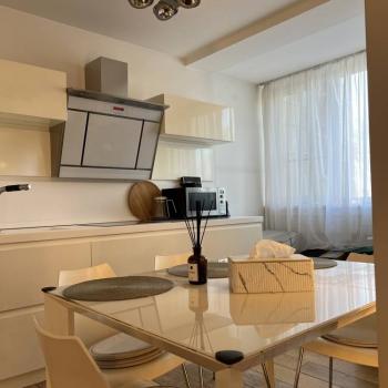 Продается 3-х комнатная квартира, 98 м²