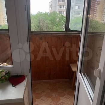 Сдается Многокомнатная квартира, 70 м²